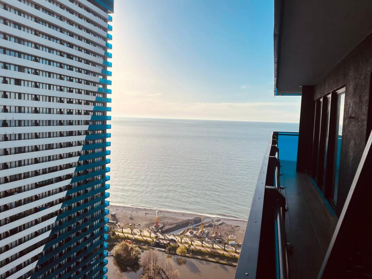 Orbi City Hub Apartments Batumi Exterior photo